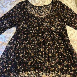 TORRID HIGH-LOW BLACK LACE FLORAL TUNIC TOP